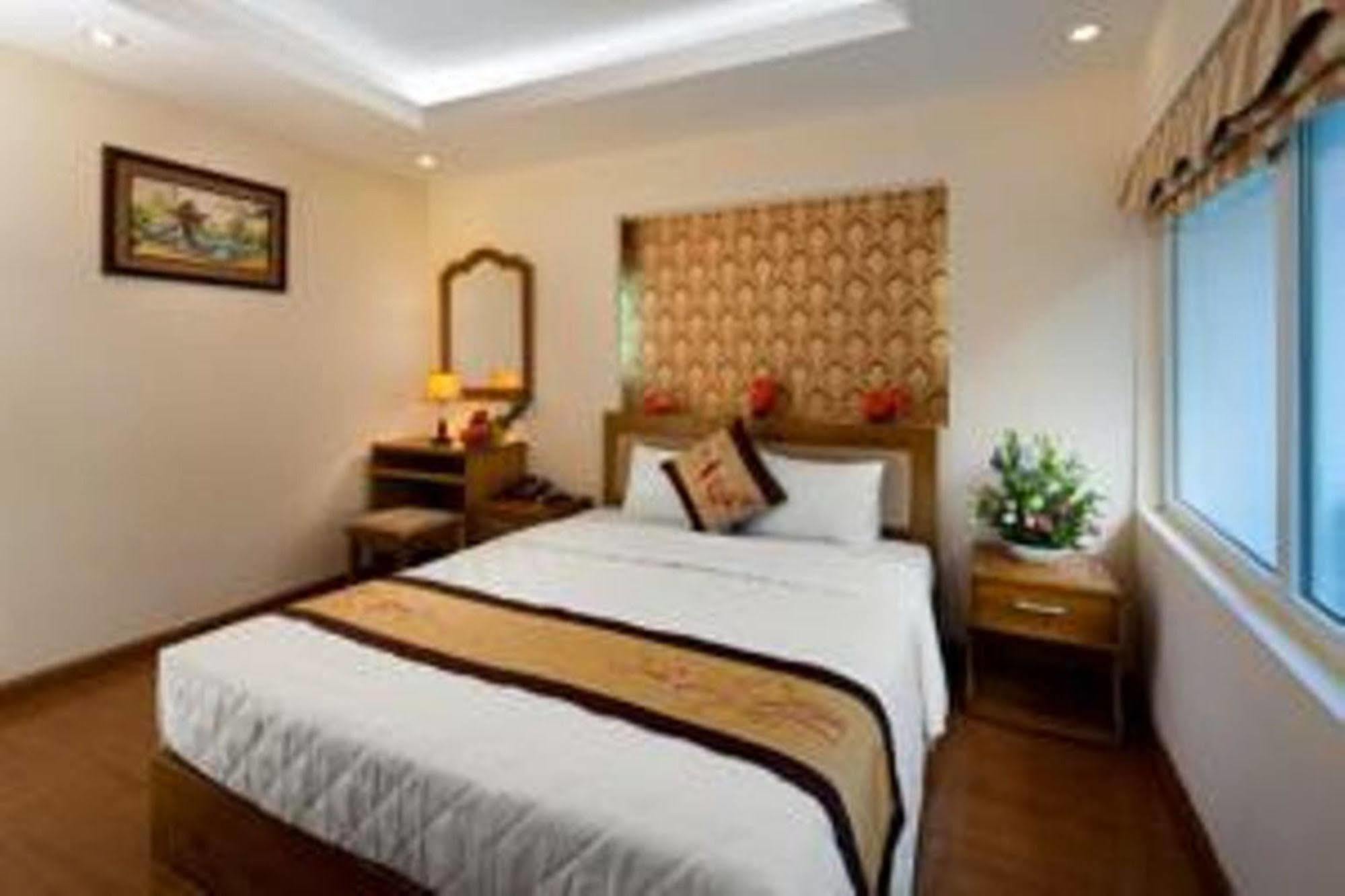 הואה Lam Bao Long Hotel מראה חיצוני תמונה