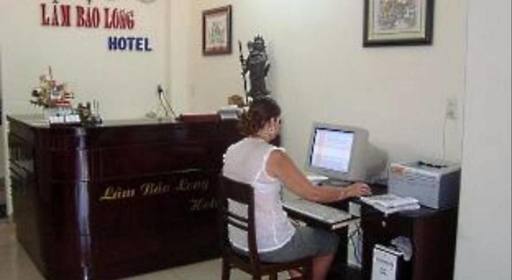 הואה Lam Bao Long Hotel מראה חיצוני תמונה